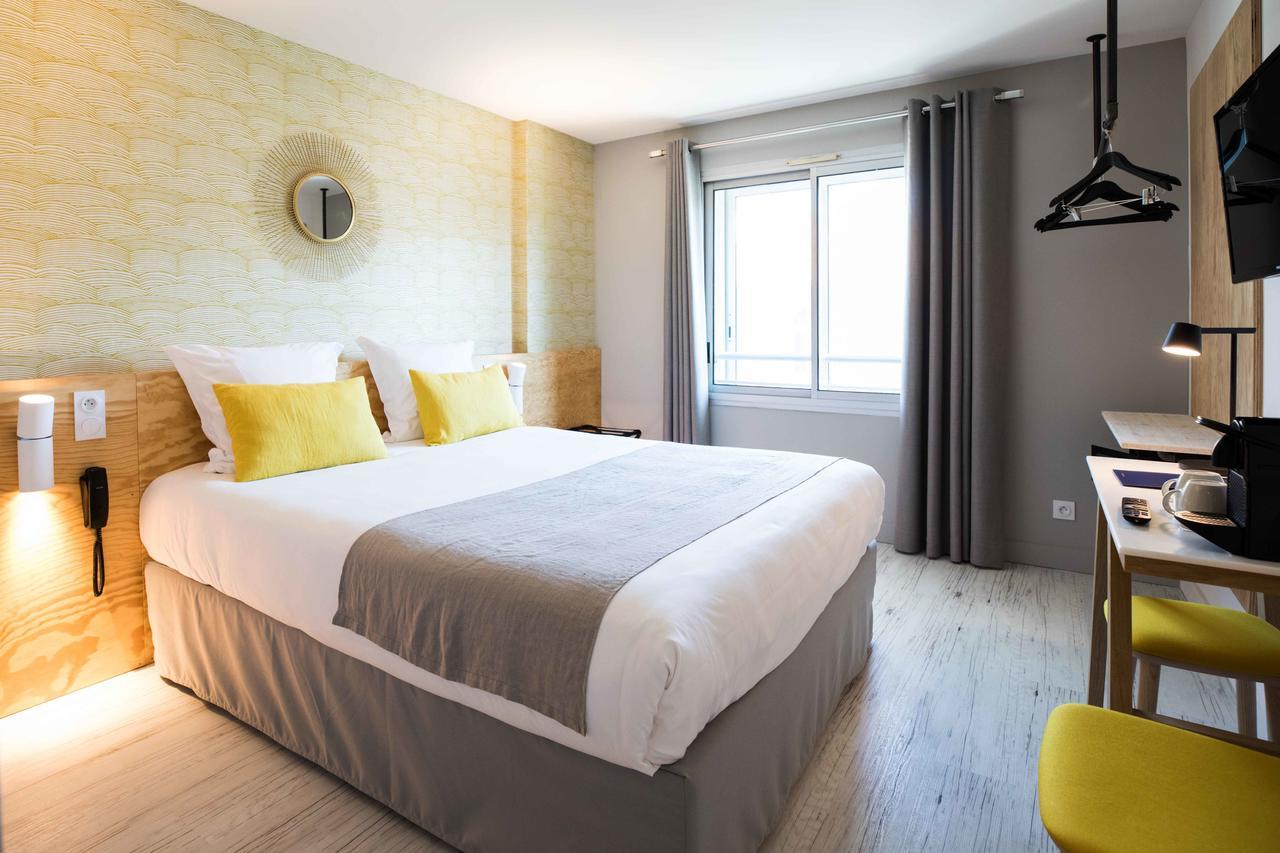 Standard Queen Room